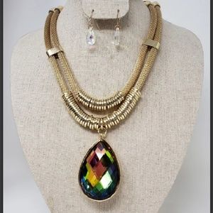 Necklace set
